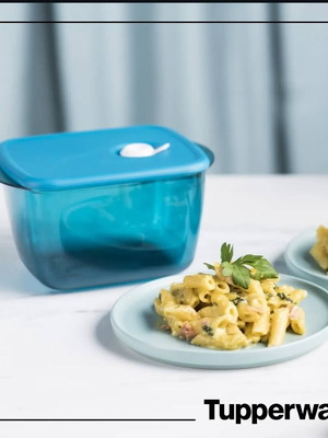 Crystal Plus Microwave Container 3.5 L Tupperware New