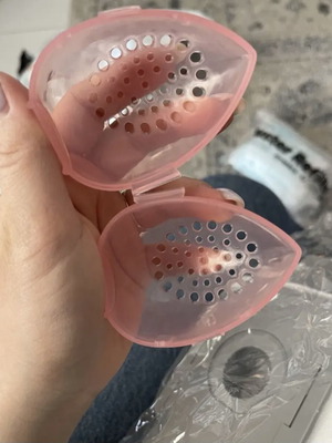 Beauty blender case pink plastic with ventilation holes