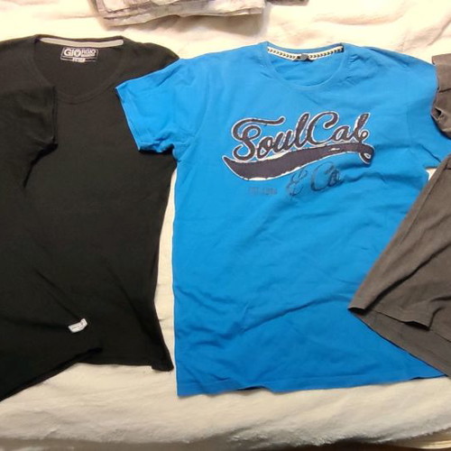 Branded T shirts used, size Small, pack of 4 (Pierre Cardin, Soulcal Co, Giorgio)