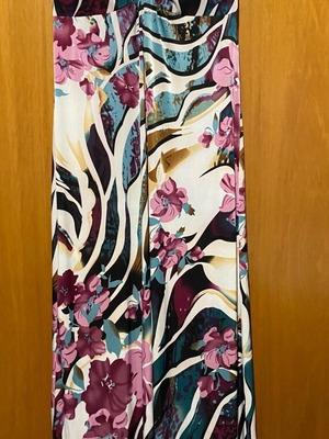 Floral Maxi Backless Dress Freestyle like new, colorful