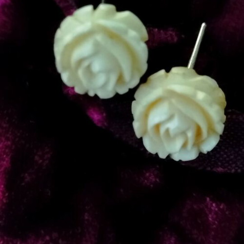 Vintage earrings from Africa carved bone with gold clasp, like new