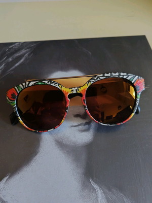 Handpainted sunglasses with colorful boho design and UV protection like new