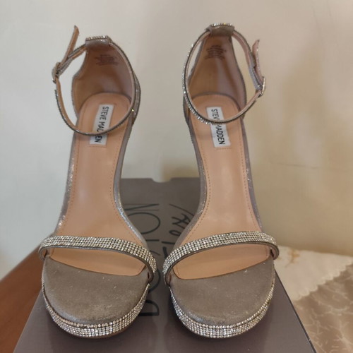 Steve Madden sandals used with rhinestones gray silver size 41