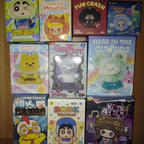 Blind box plush pack of 10 with Mickey, Winnie, Stitch and more, new