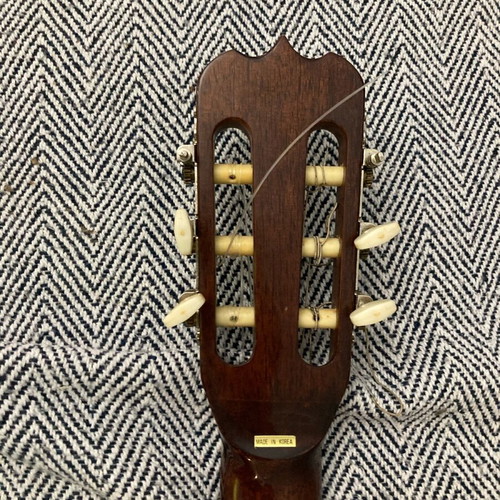 Segovia Session Series classical guitar SC-51 used with case
