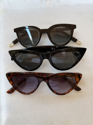 Sunglasses pack of 3 used, one Vogue