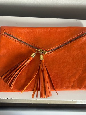 Leather bag orange like new