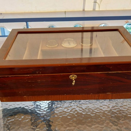 Cigar humidor like new, tabletop 51×23×15 cm