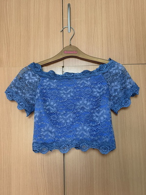 Lynne crop top σαν καινούργιο, μπλε δαντέλα, μέγεθος medium
