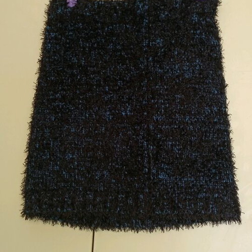 Gate woman knitted winter mini skirt like new, black and blue, size S