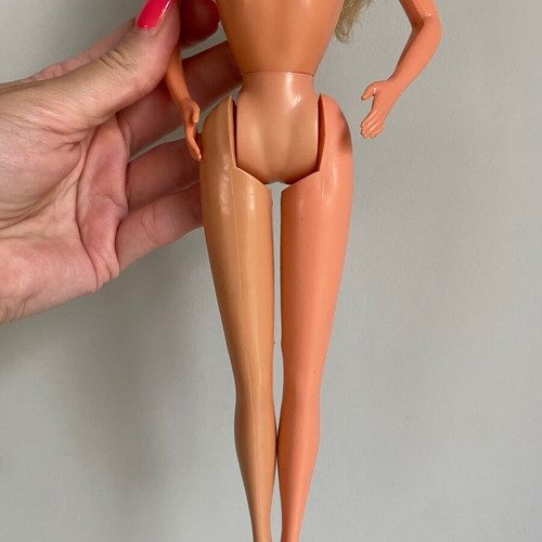 Vintage 1978 Kissing Barbie doll by Mattel used