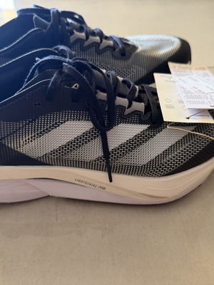 Adizero Boston 12 running shoes W 39 1/3