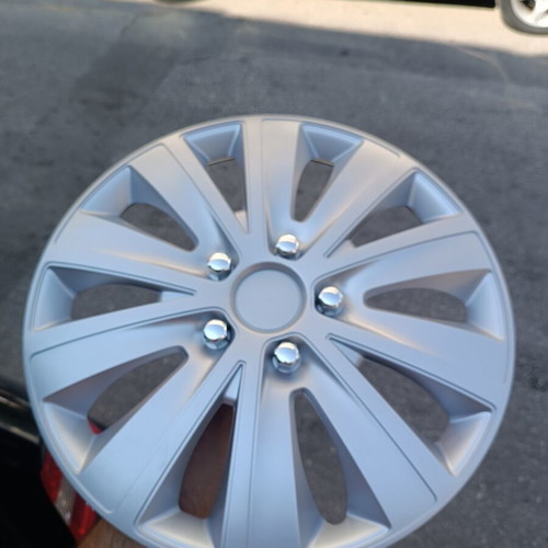 Versaco 16' hubcaps new with Skoda logos