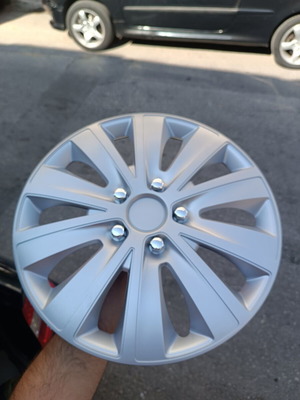 Versaco 16' hubcaps new with Skoda logos