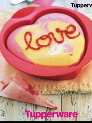 Tupperware heart silicone mold