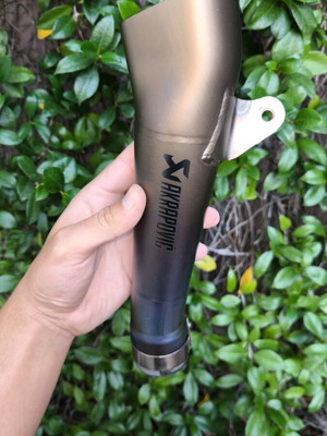 Akrapovic GP τελικό εξάτμισης titanium σαν καινούργιο