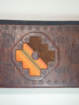 Leather collectible CD & DVD case 80-slot like new, from Peru Cusco Machu-Picchu