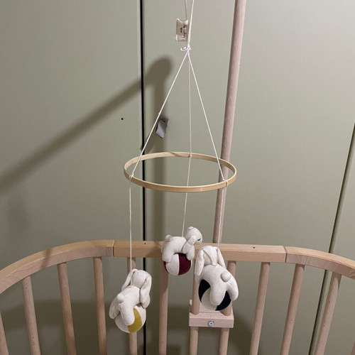 Konges Sløjd crib mobile like new with wooden base and fabric toys