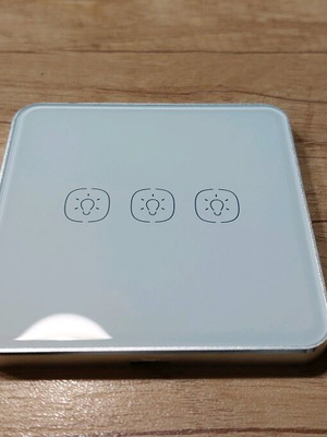 Smart triple scenario switch Zigbee Tuya SmartLife Home Assistant like new