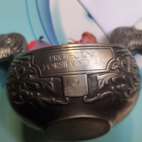 Vintage Viking Konge Tinn decorative pewter bowl like new