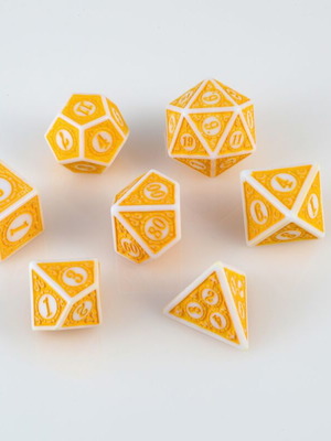 Dungeons & Dragons Dice Set with Pouch new