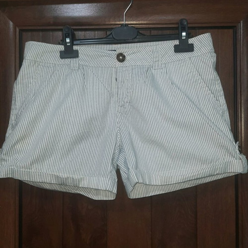 Terranova shorts used, blue and white stripes, size L