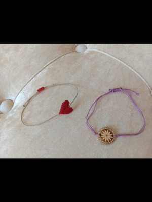 Macrame bracelets with mastic wood like new