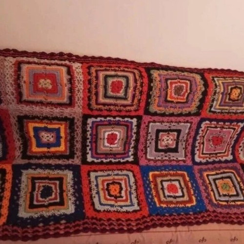 Knitted handmade wool blanket used, 1.90×1.10 m