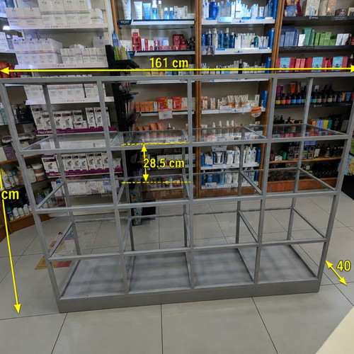 Store shelving unit like new with wheels, heavy construction
