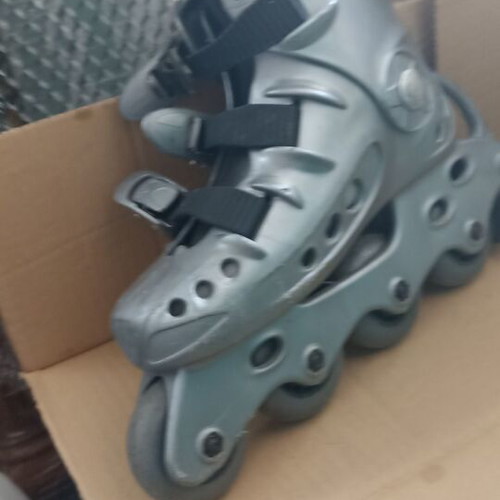 Rollers used, size 35 with free knee pads