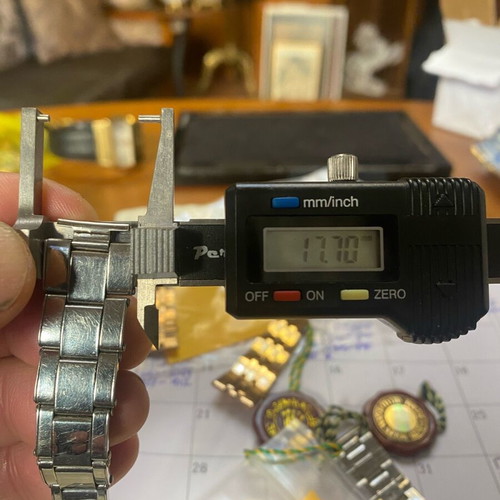 Rolex Oyster used 1930s bracelet with folded links