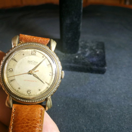 Herodia antique watch 17 rubies used, Swiss, functional 80 years old