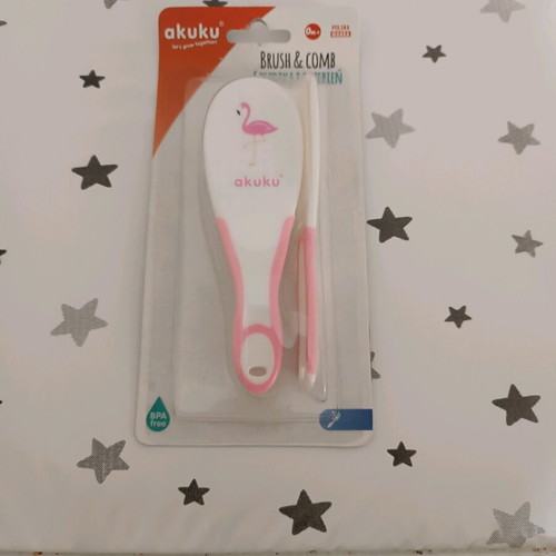 Baby brush and comb pink new Akuku