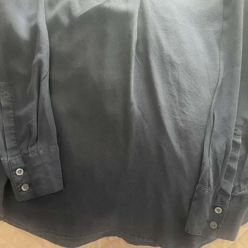 J.CREW women's shirt like new, dark blue with neckline