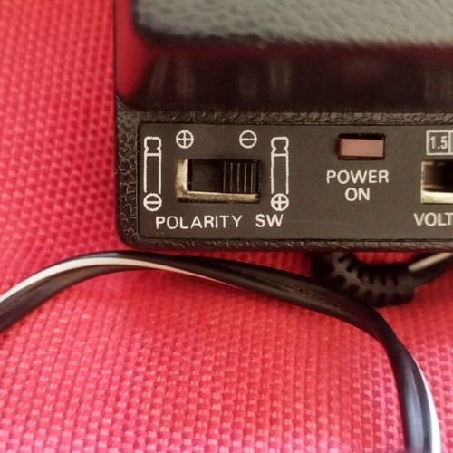 Ac Adapter 18Watt like new with adjustable voltage and polarity