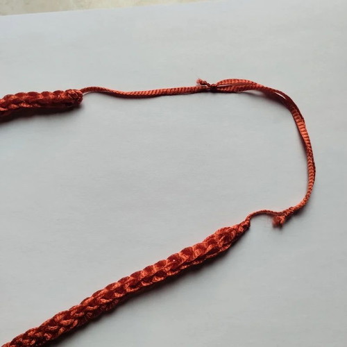 Minimal necklace in burned orange, like new