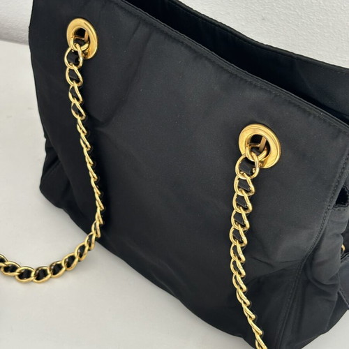 Vintage Prada shoulder bag in excellent condition, black