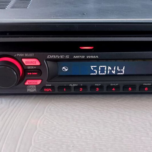 Sony CDX-GT212 Car Radio-CD Player 45Wx4 MP3 AUX