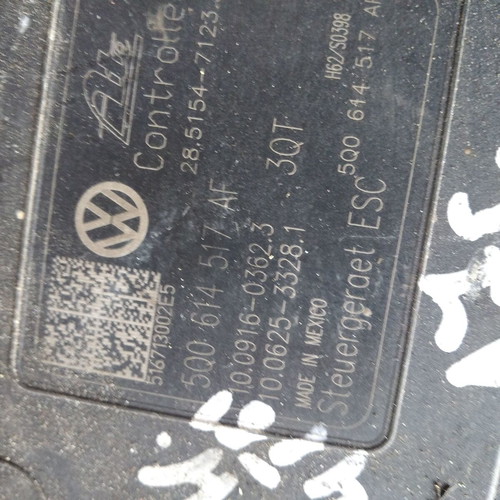 ABS pump ESC Seat Leon III 2.0 TDI 5Q0614517AF used