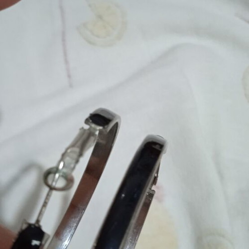 Earrings used, black, excellent condition