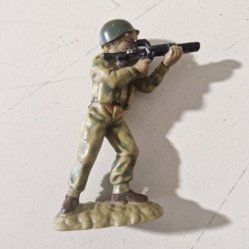 Lambropoulos Brothers soldier figure used, rare