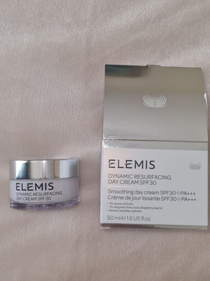 Elemis Dynamic Resurfacing Day Cream SPF30 50 мл нова