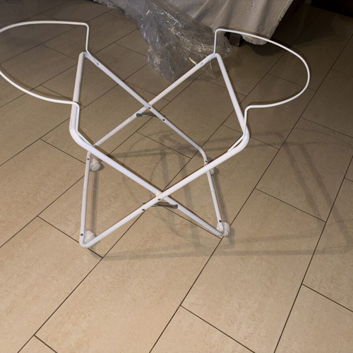 Baby Bassinet with Metal Base and Wheels like new