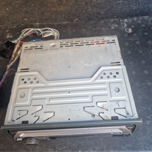 Sony CD player for car