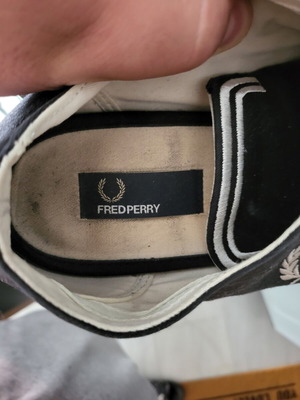 Fred Perry πάνινα sneakers μαύρα μέγεθος 46 μεταχειρισμένα