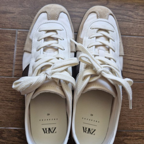 Zara sneakers size 40 like new, beige