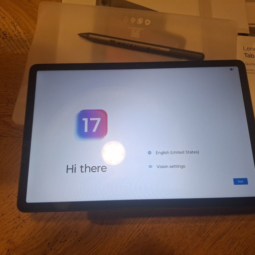 Lenovo Tab M11 8GB/128GB with Tab Pen, like new