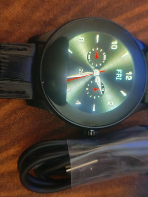 Smart Watch K88H like new with leather strap