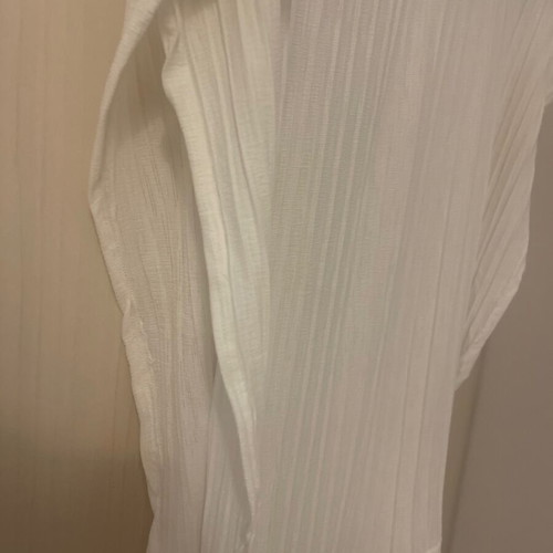Miss Simbolo pleated white blouse one size