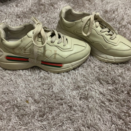 Gucci sneakers used, size 38, beige